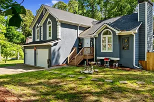 2723 Horseshoe Creek Dr SW, Marietta, GA 30064 - Photo 3