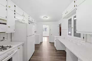 124 Larose Circle, Marietta, GA 30060 - Photo 5