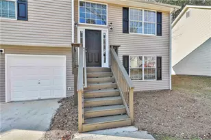 3223 Diamond Blf, Union City, GA 30291 - Photo 3