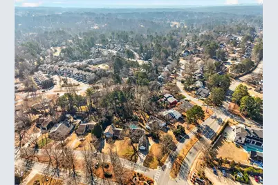 1056 Indian Hills Parkway NE, Marietta, GA 30068 - Photo 37