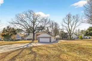 1056 Indian Hills Pkwy NE, Marietta, GA 30068 - Photo 3