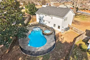 1056 Indian Hills Pkwy NE, Marietta, GA 30068 - Photo 33