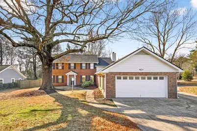 1056 Indian Hills Parkway NE, Marietta, GA 30068 - Photo 1