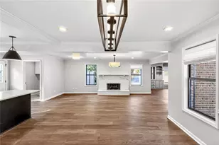 1056 Indian Hills Pkwy NE, Marietta, GA 30068 - Photo 5