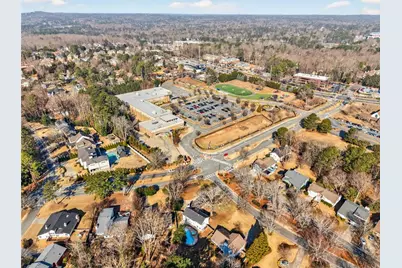 1056 Indian Hills Parkway NE, Marietta, GA 30068 - Photo 41