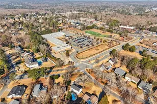 1056 Indian Hills Pkwy NE, Marietta, GA 30068 - Photo 35