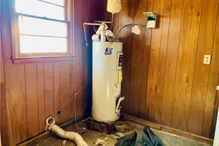 738 Burns Rd, Carrollton, GA 30117 - Photo 9