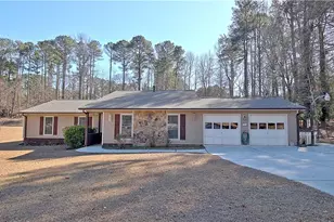 165 Pine Trail Rd, Fayetteville, GA 30214 - Photo 1