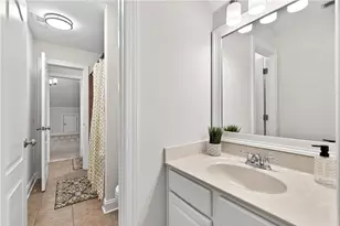 2815 Ivy Brook Ln, Buford, GA 30519 - Photo 35