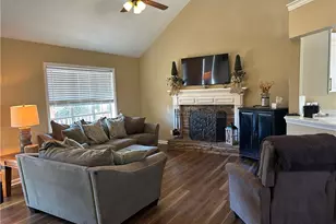 2550 Valley Ridge Dr, Cumming, GA 30040 - Photo 35