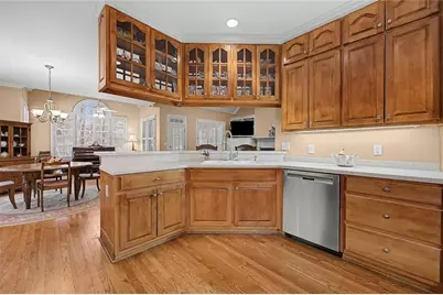 5264 Fleur De Lis Court, Dunwoody, GA 30360 - Photo 11