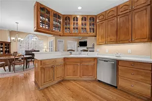 5264 Fleur De Lis Ct, Dunwoody, GA 30360 - Photo 11