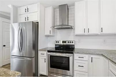 445 Arnold Avenue, Marietta, GA 30066 - Photo 5