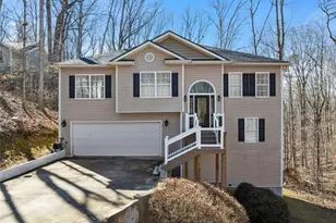 5082 Peach Mountain Cir, Gainesville, GA 30507 - Photo 1