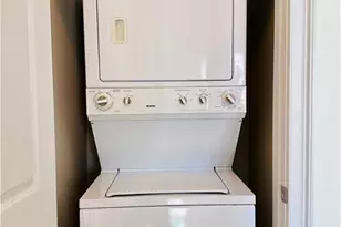 3670 Ashford Creek View NE, Atlanta, GA 30319 - Photo 21