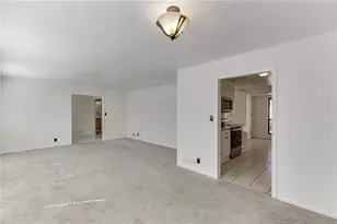 5360 Fieldgreen Dr, Stone Mountain, GA 30088 - Photo 9