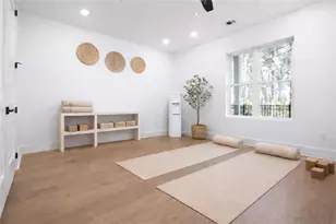 531 S Main St, Alpharetta, GA 30009 - Photo 29