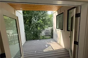 3521 Kingsboro Rd, Atlanta, GA 30326 - Photo 5