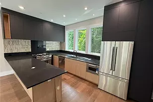 3521 Kingsboro Rd, Atlanta, GA 30326 - Photo 11