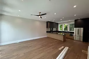 3521 Kingsboro Rd, Atlanta, GA 30326 - Photo 9