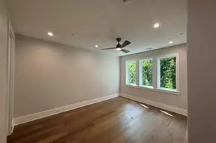 3521 Kingsboro Rd, Atlanta, GA 30326 - Photo 17