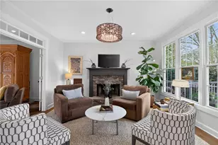 135 Hembree Grove Ct, Roswell, GA 30076 - Photo 11