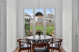 135 Hembree Grove Ct, Roswell, GA 30076 - Photo 15