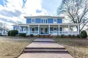 200 Stonewall Ave, Fayetteville, GA 30214 - Photo 1