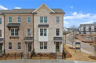 4561 Deanston Ct, Peachtree Corners, GA 30092 - Photo 5