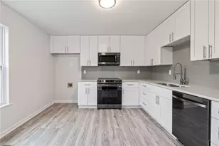 57 Natures Cv Rd, Newnan, GA 30263 - Photo 11