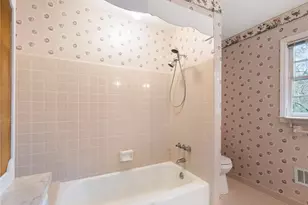 955 Landmark Dr, Atlanta, GA 30342 - Photo 37