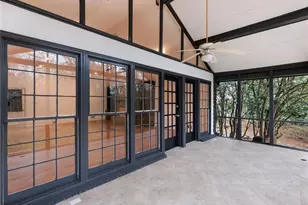 955 Landmark Dr, Atlanta, GA 30342 - Photo 27