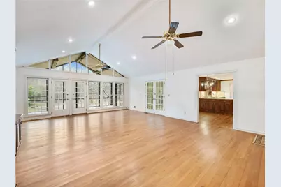 955 Landmark Drive, Atlanta, GA 30342 - Photo 19