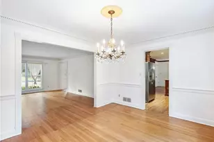 955 Landmark Dr, Atlanta, GA 30342 - Photo 9