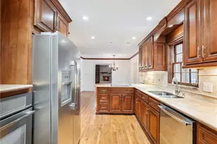 955 Landmark Dr, Atlanta, GA 30342 - Photo 11