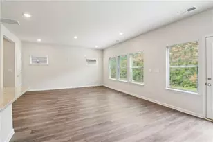 2759 Aralynn Wy, College Park, GA 30132 - Photo 5