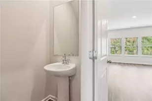 2759 Aralynn Wy, College Park, GA 30132 - Photo 13