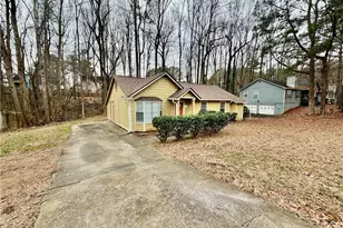 92 Oriole Dr, Jonesboro, GA 30238 - Photo 3