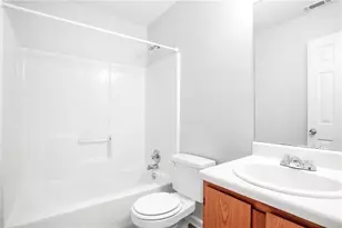 9211 Fairway Ct, Riverdale, GA 30274 - Photo 3