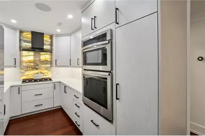 26304 Plantation Drive NE, Atlanta, GA 30324 - Photo 9