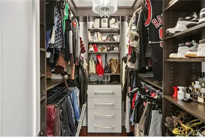 26304 Plantation Drive NE, Atlanta, GA 30324 - Photo 13