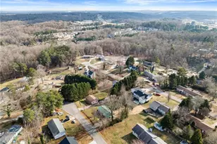 2180 Deville Ln, Gainesville, GA 30507 - Photo 35