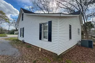 806 Fairview Rd, Rockmart, GA 30153 - Photo 7