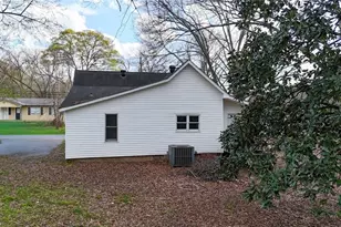 806 Fairview Rd, Rockmart, GA 30153 - Photo 5