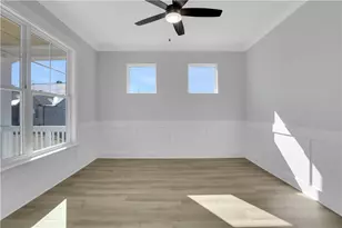 7048 Manchester Dr, Flowery Branch, GA 30542 - Photo 5