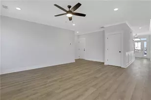 7048 Manchester Dr, Flowery Branch, GA 30542 - Photo 11