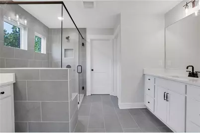 7049 Manchester Drive, Flowery Branch, GA 30542 - Photo 13