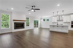 7049 Manchester Dr, Flowery Branch, GA 30542 - Photo 25