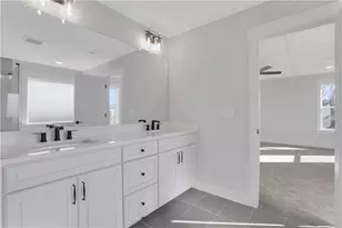 7049 Manchester Dr, Flowery Branch, GA 30542 - Photo 37