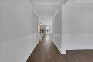 7049 Manchester Dr, Flowery Branch, GA 30542 - Photo 5